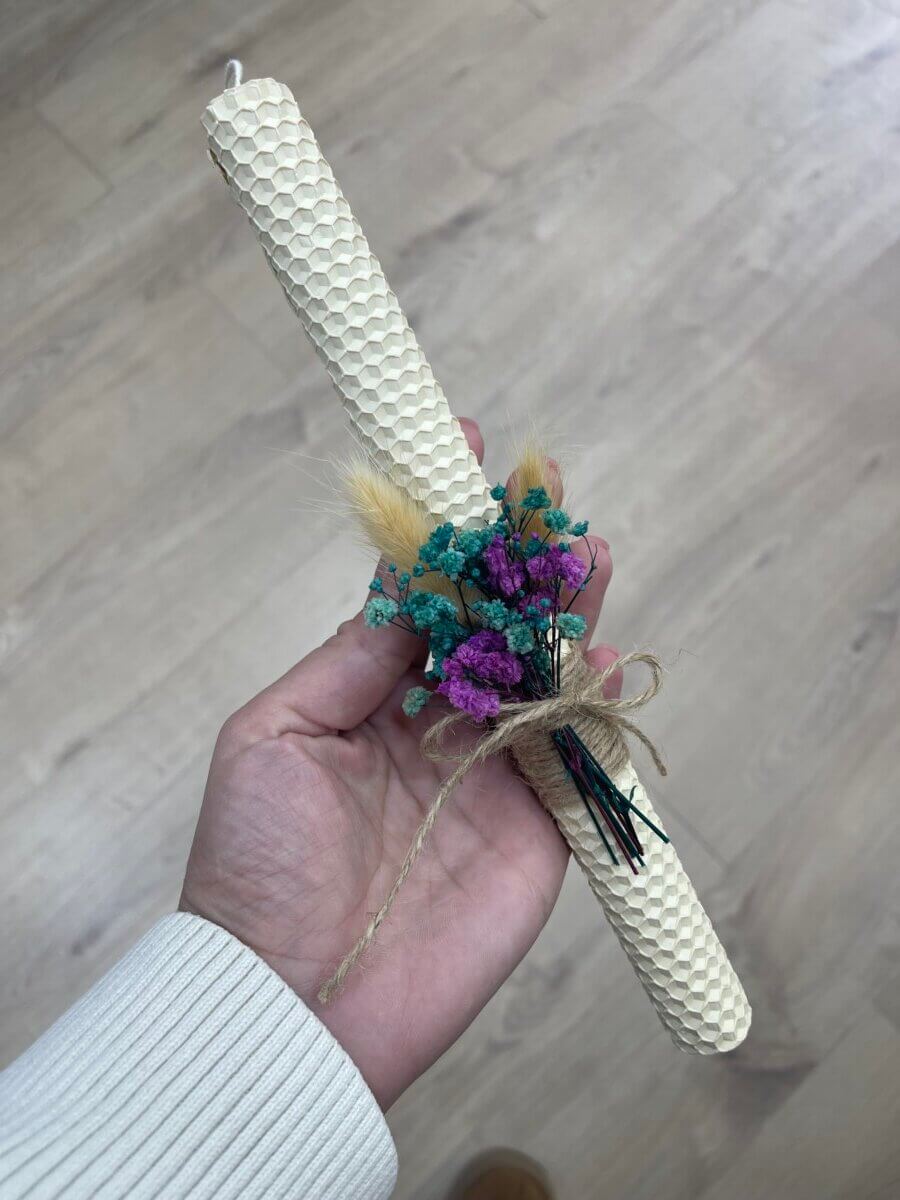 Λαμπάδα μελισσοκέρι κρεμ