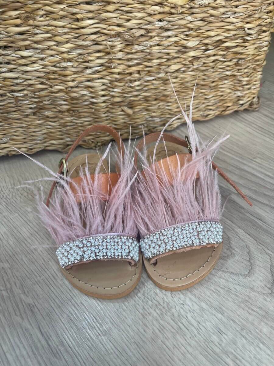 Χειροποίητα σανδάλια