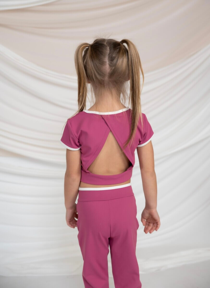 Minimo 2PCS SET EMBROIDERED PATCH TOP WITH CROSS-BACK STRAPS DOUBLE-WAISTBAND FLARE  PANTS