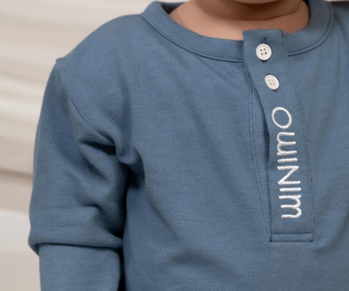 Minimo 2PCS SET FINE KNIT LONGSLEEVE TOP WITH BUTTONED PLACKET & EMBROIDERY TAPERED LEG PANTS